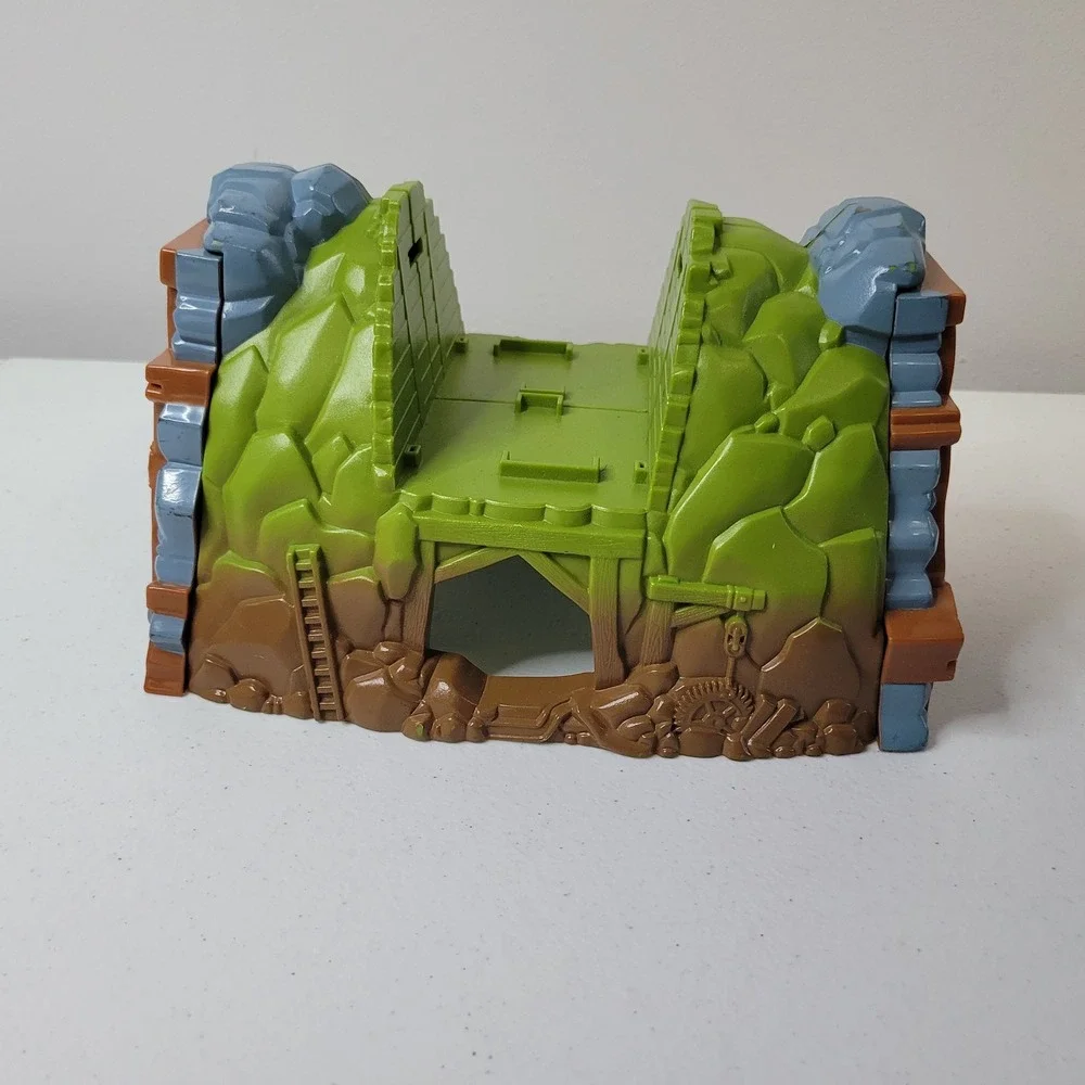 T6608 Train Bridge Tunnel Thomas Tidmouth‎ Sheds Playset 2009 Mattel